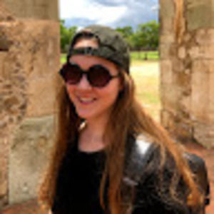 Meet your Posher, Dasia